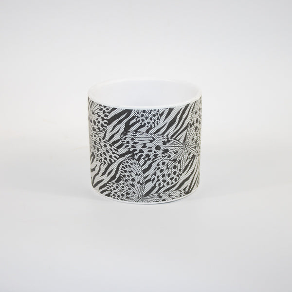 Pot Butterfly Design