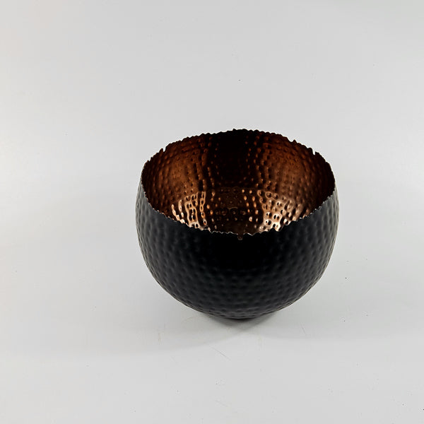 HAMMERED BOWL Planter